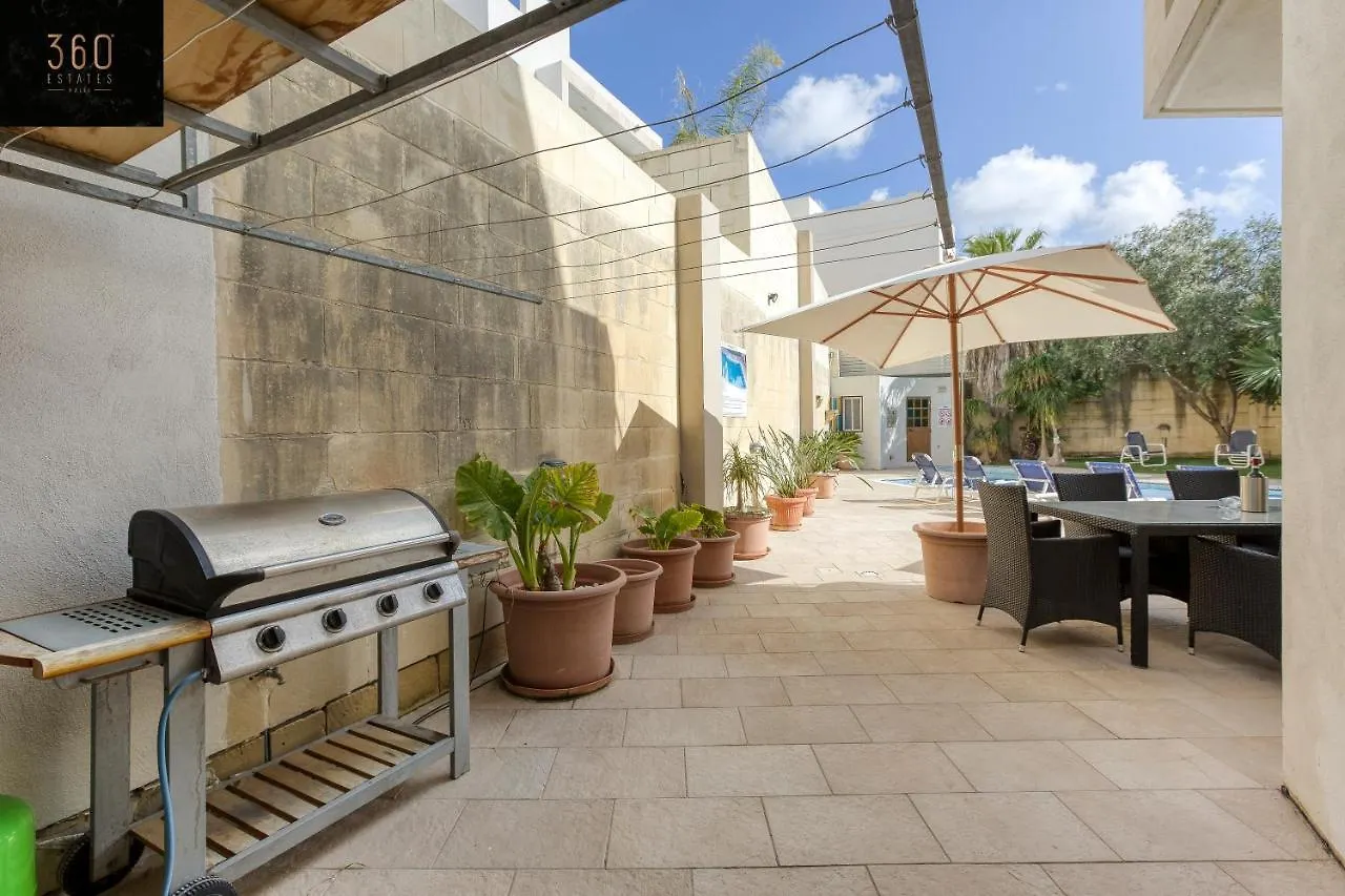 A Beautiful 4Br Villa With Private Pool & Deck By 360 Estates Naxxar 0*,