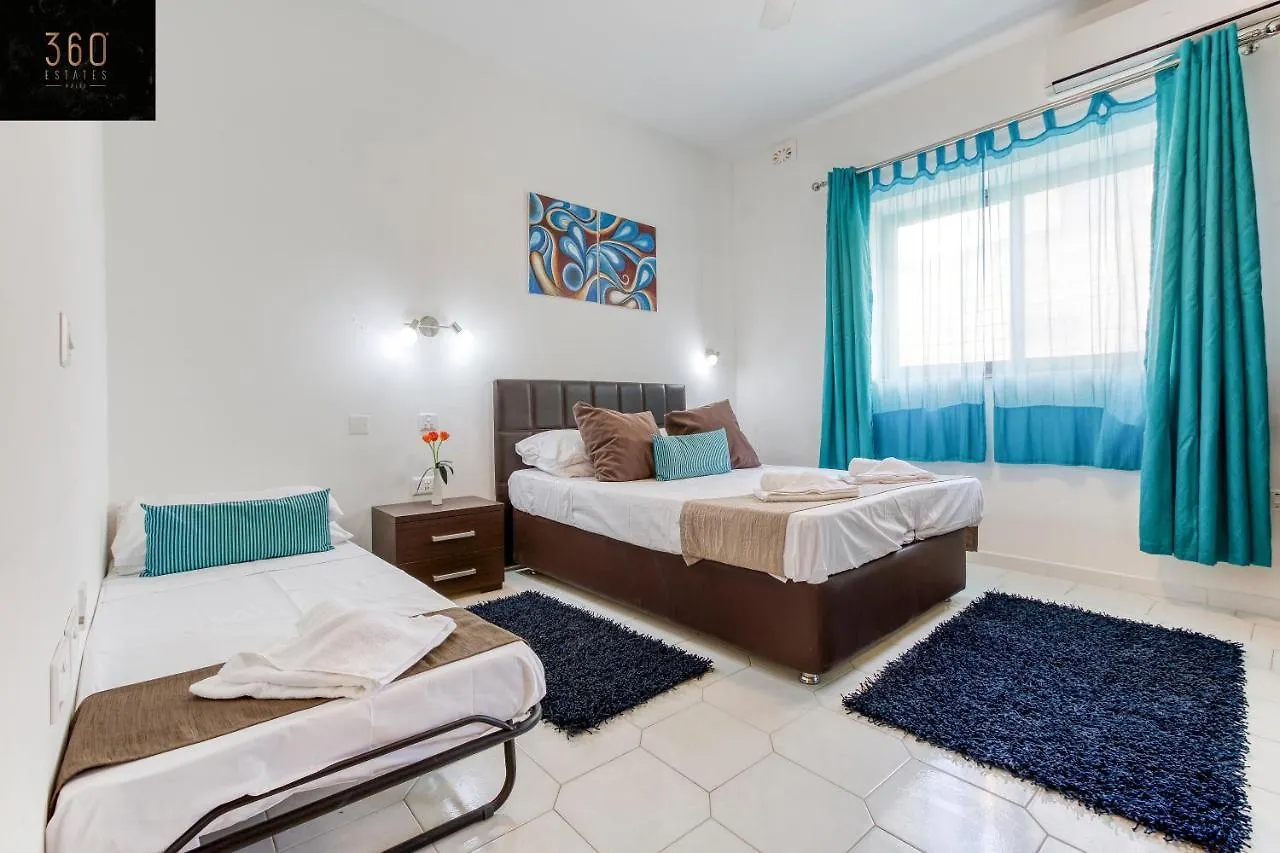 Apartment A Beautiful 4Br Villa With Private Pool & Deck By 360 Estates Naxxar
