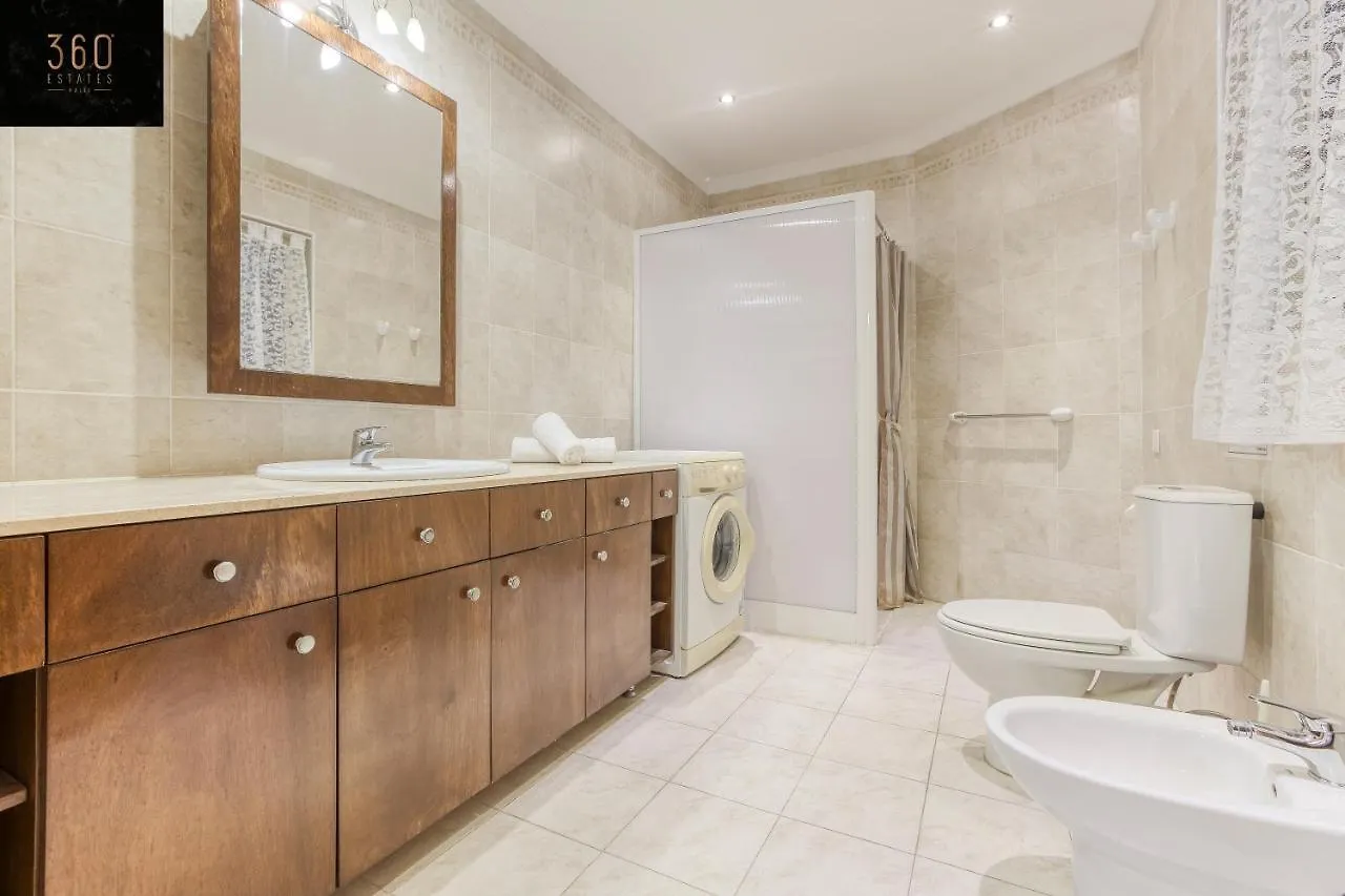 A Beautiful 4Br Villa With Private Pool & Deck By 360 Estates Naxxar