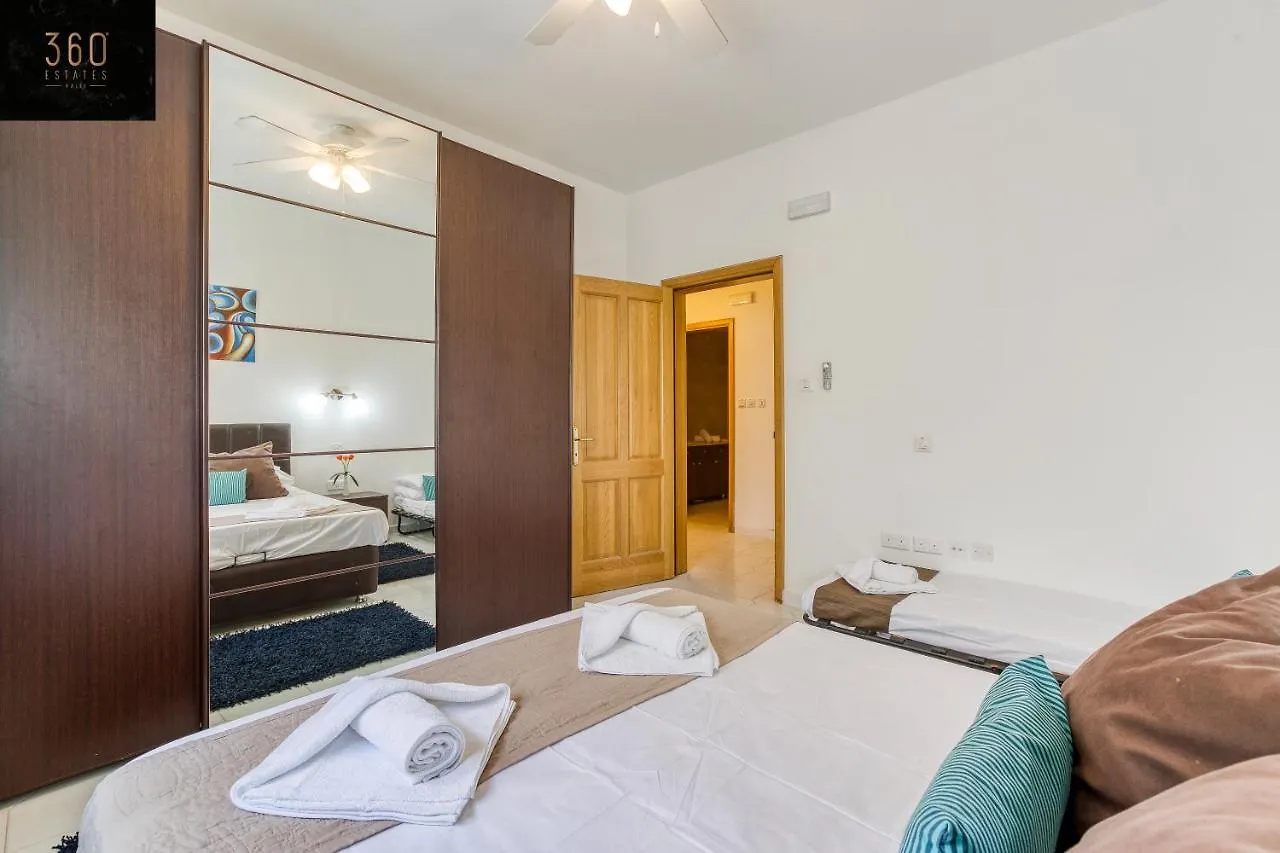 A Beautiful 4Br Villa With Private Pool & Deck By 360 Estates Naxxar