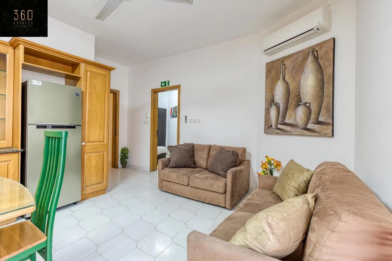 A Beautiful 4Br Villa With Private Pool & Deck By 360 Estates Naxxar 0*,  Malta