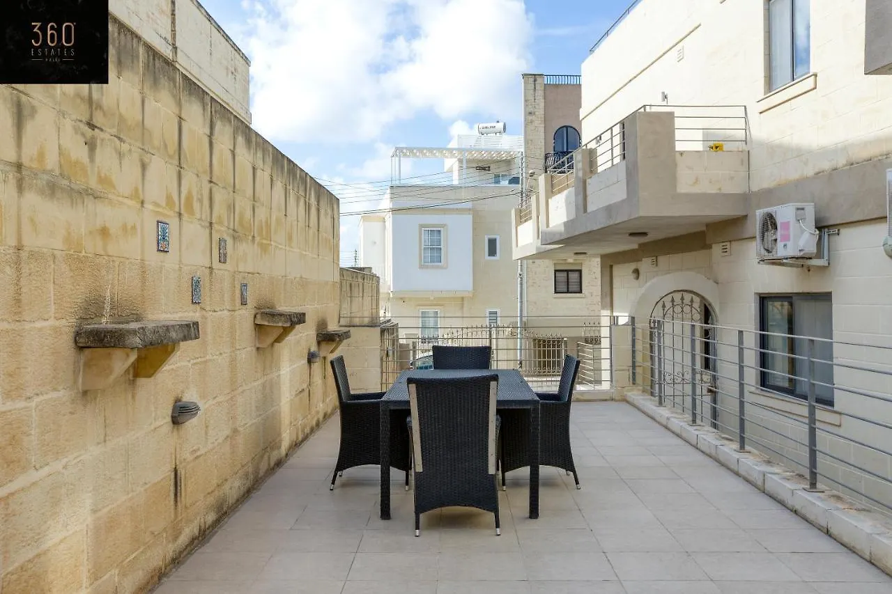 Apartment A Beautiful 4Br Villa With Private Pool & Deck By 360 Estates Naxxar Malta